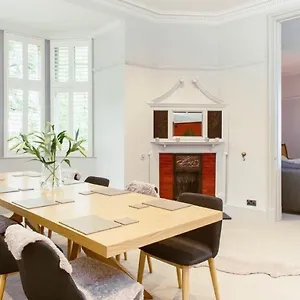  Apartment Ramsay Gardens - Grand 4-bedroom Next To Castle United Kingdom